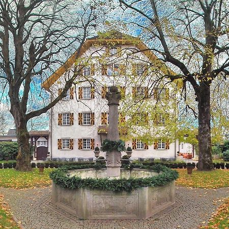 Schloss Bottstein Hotel Exterior foto